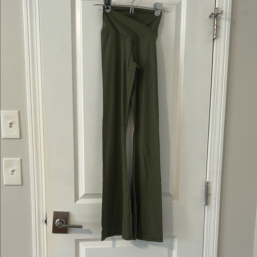 Aerie flare leggings